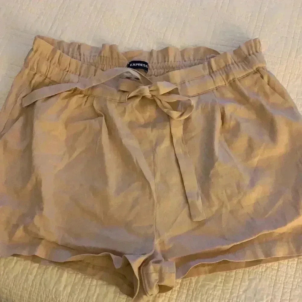 Express shorts